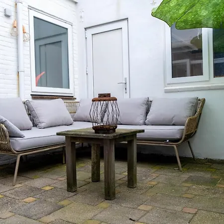 Huis Juliana بيت للعطل