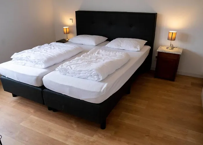 Huis Juliana بيت للعطل *